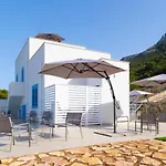 Tenuta Pezzeselle - 4*